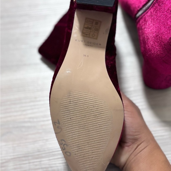 Velvet Croc-Embossed Ankle‎ Boots - Burgundy KURT GEIGER LONDON - Picture 8 of 9